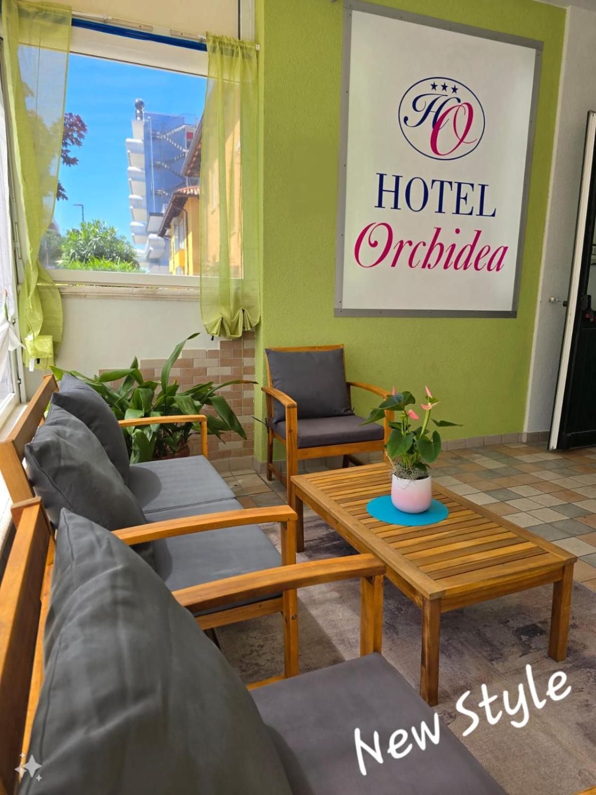 Hotel Orchidea Ліньяно-Сабб'ядоро Екстер'єр фото